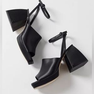 Circus NY Miranda Heel - NEVER WORN Sz 10